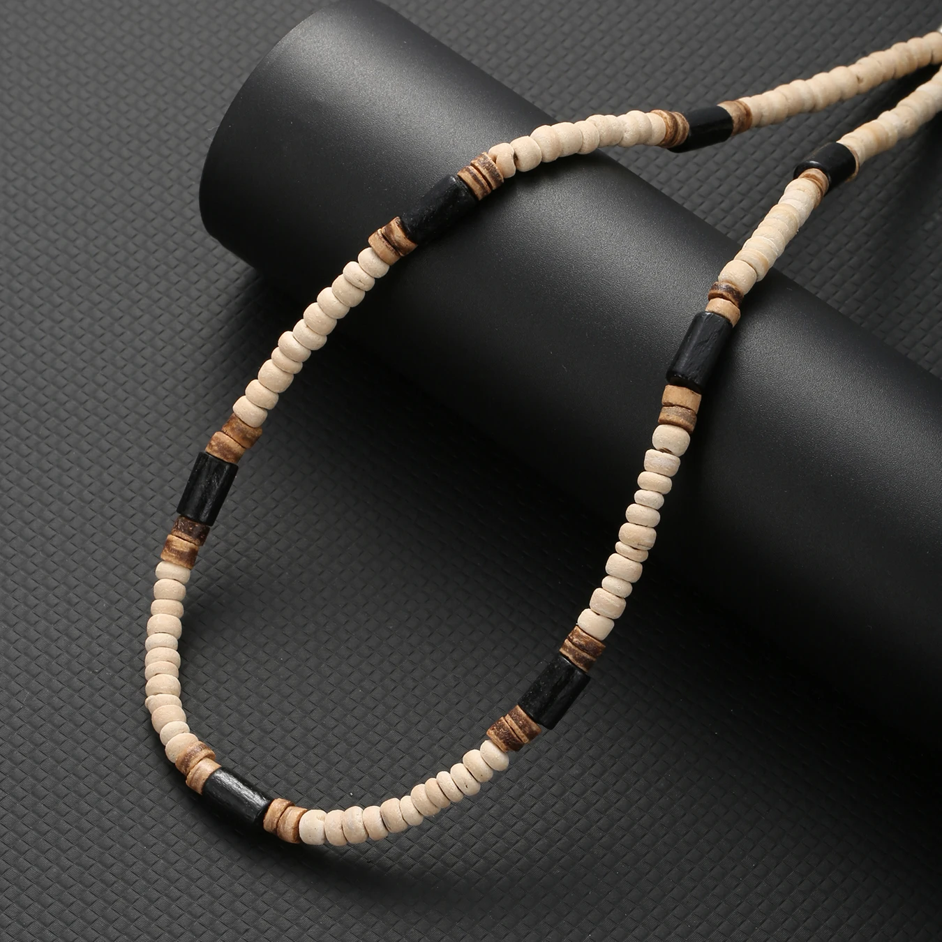 Bohemian Coconut Shell Men's Necklace - Image 4